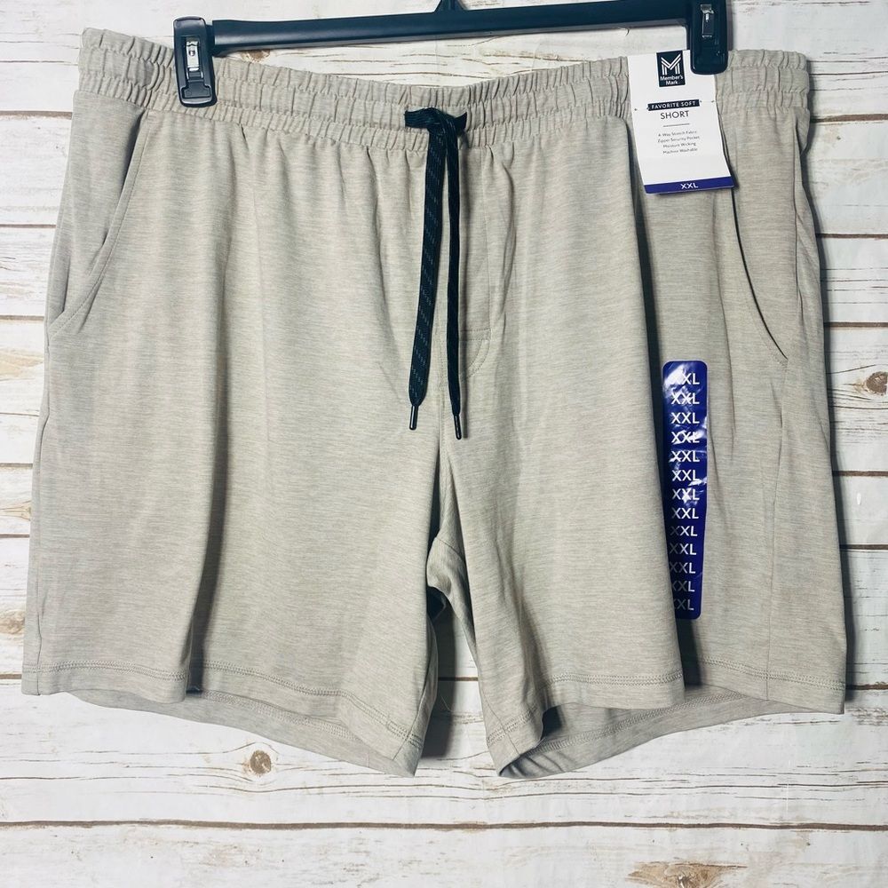 Member’s‎ Mark Men's Tan Elastic Waist Shorts size XXL